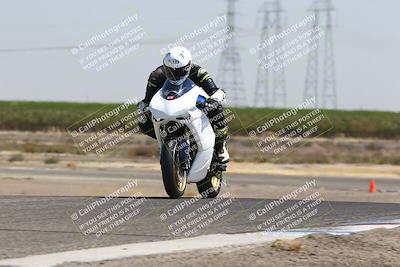 media/Sep-01-2025-Lets Ride (Mon) [[4370d11284]]/B Group/1220pm (Wheelie Bump)/